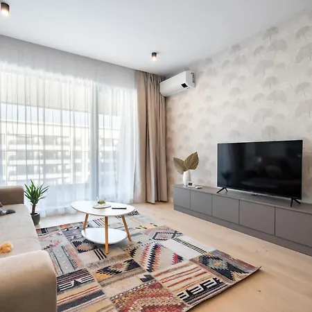 Spring Stylish Pipera Apartment