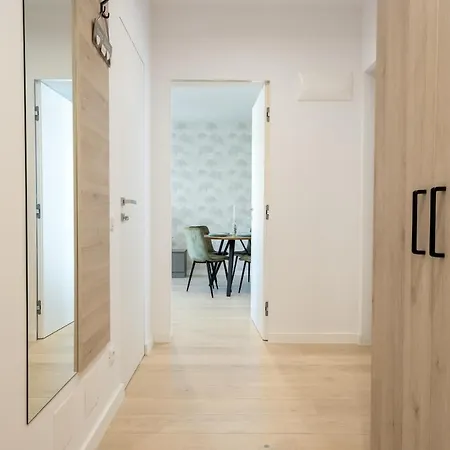 Spring Stylish Pipera * Bükreş