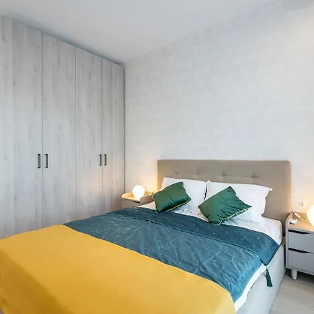 Daire Spring Stylish Pipera Bükreş