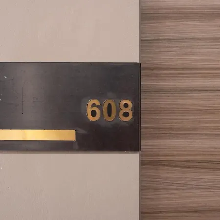 Apartment Spring Stylish Pipera